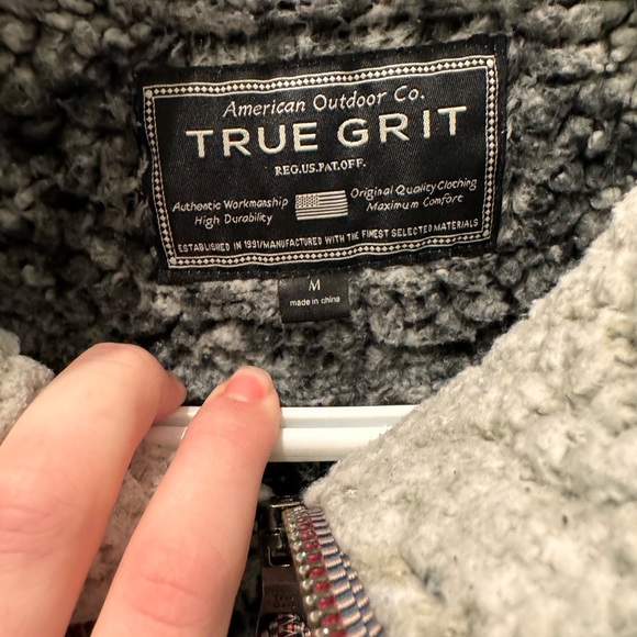 True Grit Pullover - Picture 2 of 3